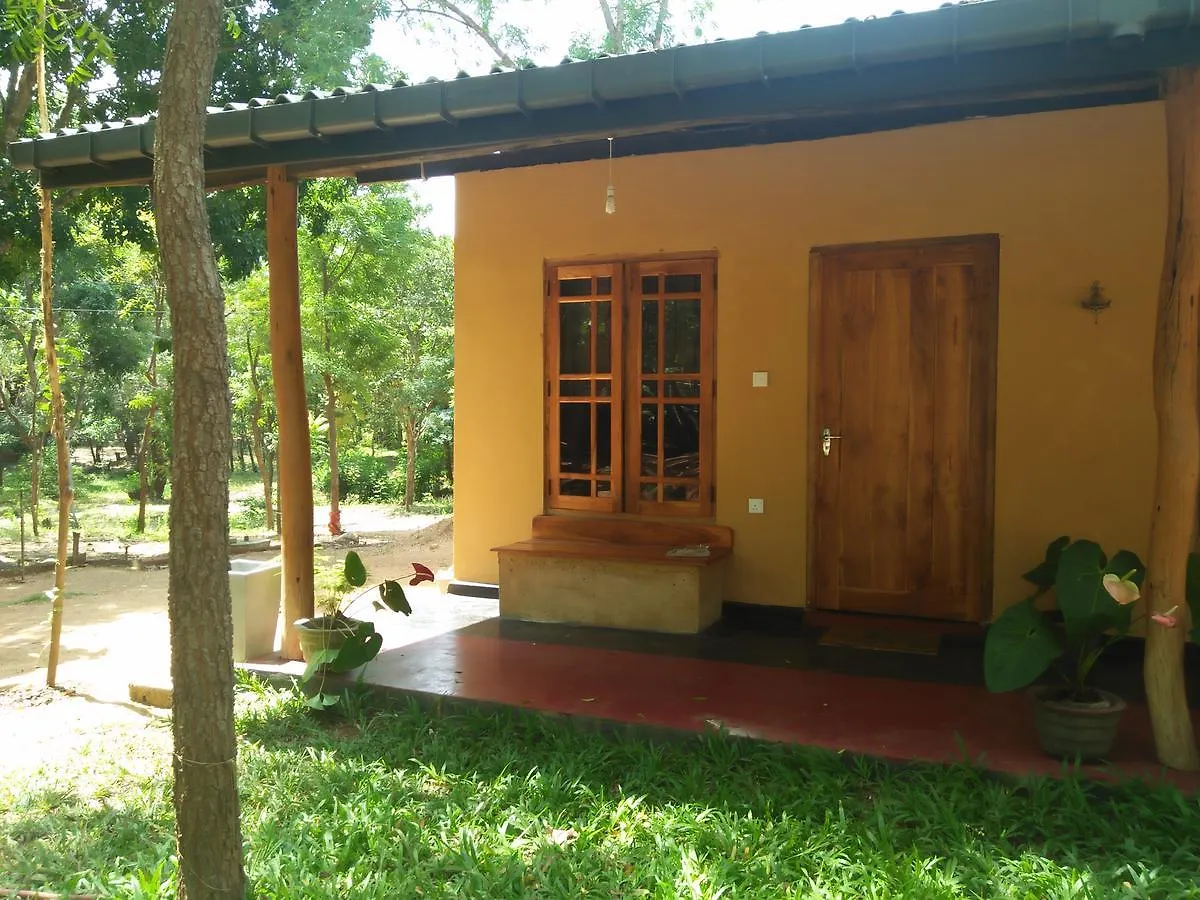 Khaya Villa Habarana